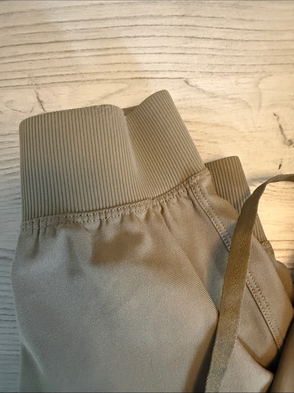 Men’s Lululemon ABC Jogger - Picture 7 of 7